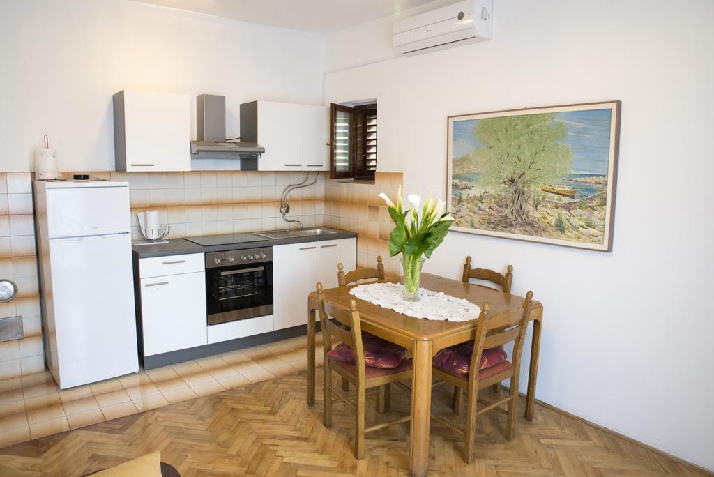 Apartment Lavanda ザダル 部屋 写真
